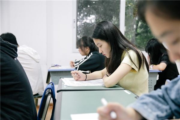 成都高新区高考培训学校