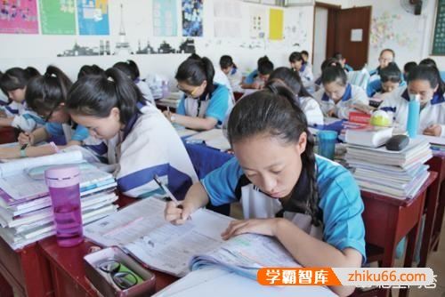 985学校的录取分数是多少？怎样才能考上985大学？